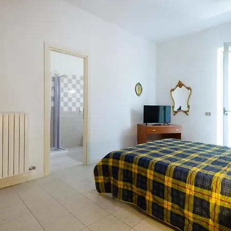 Cozy In With Kitchen Lecce